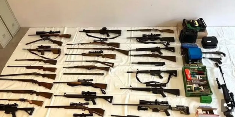 النمسا .. اعتقال بريطانيين يخططان لإنتاج قنبلة نووية قذرة