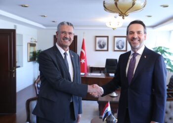 تركيا تقود “وساطة تسوية” تخص أزمة تصدير نفط كردستان