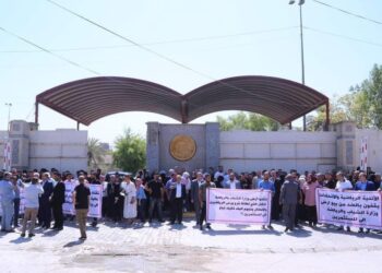 موظفو الشباب والرياضة يطالبون السوداني بالتدخل “احتجاجاَ على قرار بيع أراضي الوزارة”