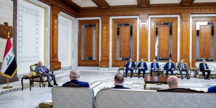 مبعوث الرئيس التركي يجري زيارة الى العراق