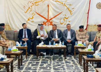 وزير الداخلية يزور مضيف احد شيوخ بني تميم في ديالى