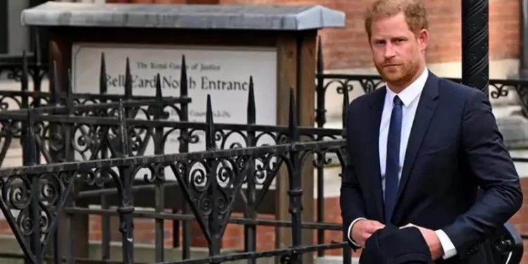 رفع دعوى قضائية للكشف عن وثائق هجرة “الأمير هاري” لأمريكا