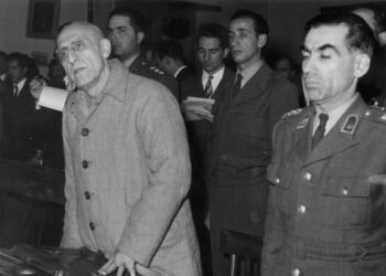 إيران .. 70 عاماً على انقلاب قادته (سي آي أي) لإطاحة محمد مصدق