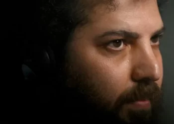 حبس مخرج إيراني عرض فيلمه في مهرجان كان السينمائي
