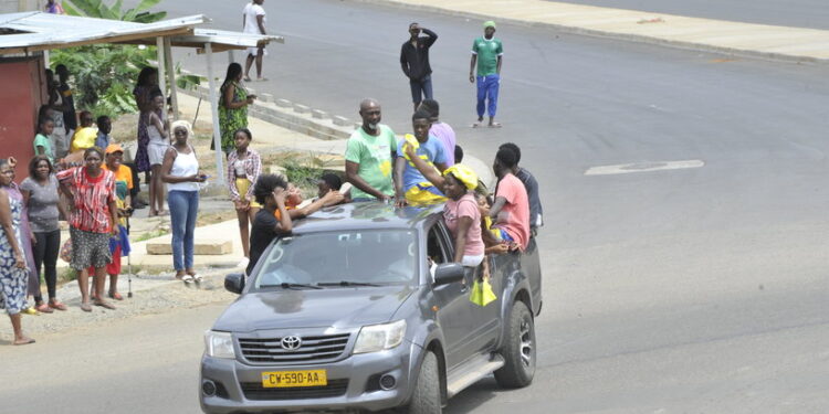 واشنطن تتـــابع الوضع “المثير للقلق” في الغابون