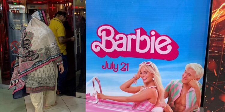 سجال الحرية والوصاية ,,, ممنوع من العرض