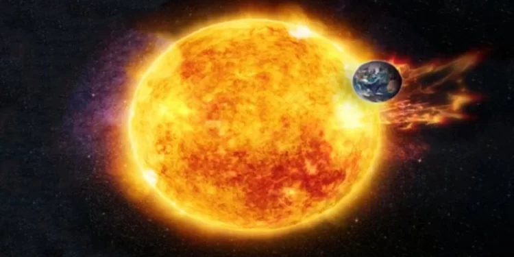 ثـــوران شمسي يضرب (الأرض والقمر والمريخ) في وقت واحد