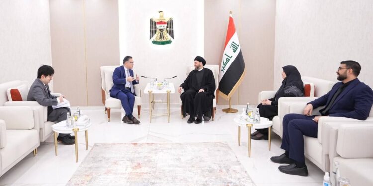 الحكيم يستقبــل السفيـــر الياباني