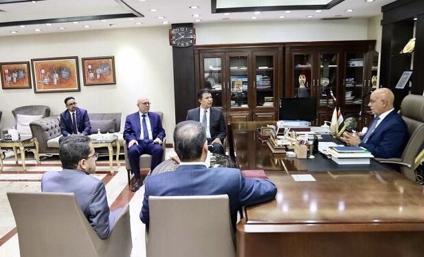 وزير الصحة يتكفل بعلاج اللاعب الدولي السابق “شرار حيدر”