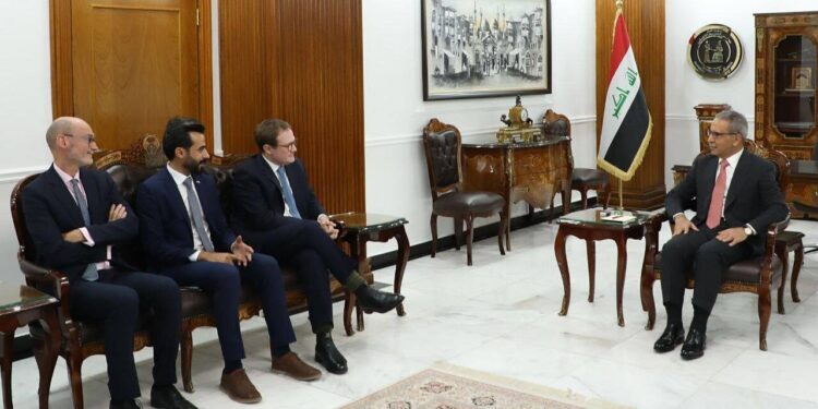 رئيس مجلس القضاء الأعلى يستقبل وزير الدولة لشؤون الأمن البريطاني