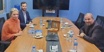 السفير الإيراني في بغداد يناقش مع بلاسخارت (نزع سلاح المجاميع المسلحة)