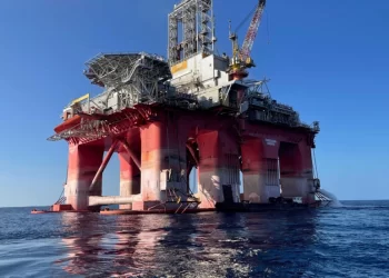 لبنان .. وصول باخرة للـ “تنقيـــب عن النفط والغاز” قبالة السواحل الجنوبية