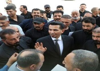 وزير النقل يصل الى النجف