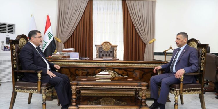 رئيس هيئة النزاهة يدعو إلى توحيد التشريعات الخاصَّة بالاستثمار