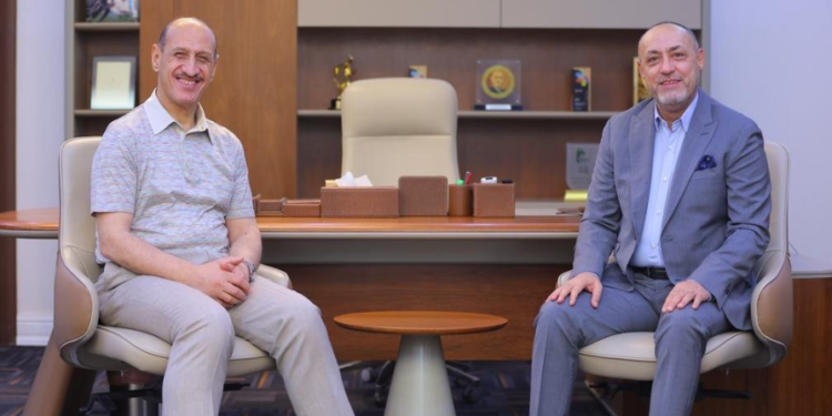 رئيس شبكة الإعلام العراقي يلتقي عدنان درجال