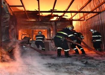 بغداد .. اندلاع حريق في منطقة باب المعظم