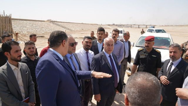وزير الثقافة يطلع على موقع سياحي في كركوك