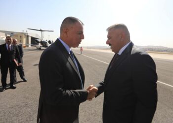 وزير الداخلية يصل الى الاردن