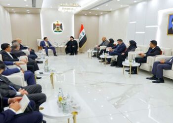 الحكيم يستقبل وفد نيابي اردني