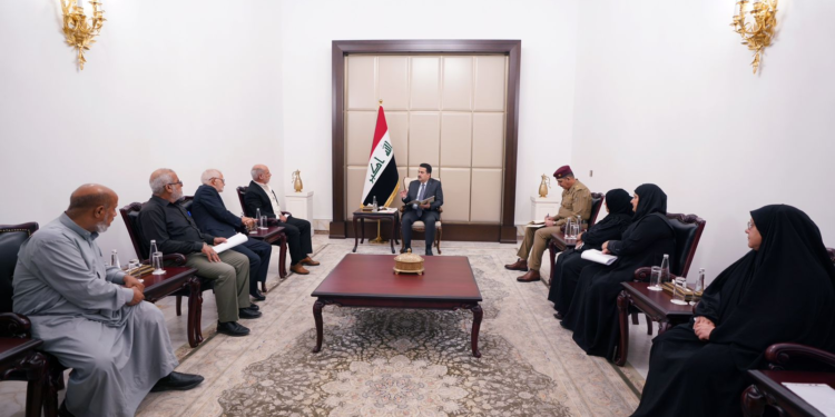 السوداني يستقبل أعضاء منظمة ضحايا سبايكر