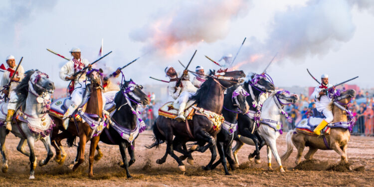 “التبوريدة” أقدم فلكلور تعود إلى أكثر من 5 قرون “استخدمت ضد الاحتلال الفرنسي”