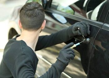 الشرطة الأمريكية تعتقل أكبر عصابة لسرقة السيارات .. “لصوص ولكن أغبياء”