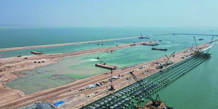 الاعلان عن إجراء “مباحثات مهمة مع تركيا” حول مشروع طريق التنمية