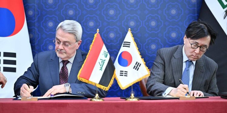 توقيــع إتفاقيَّة “اعفاء حملة الجوازات الدبلوماسية من شرط الحصول على الفيزا” بين (العراق وكوريا)
