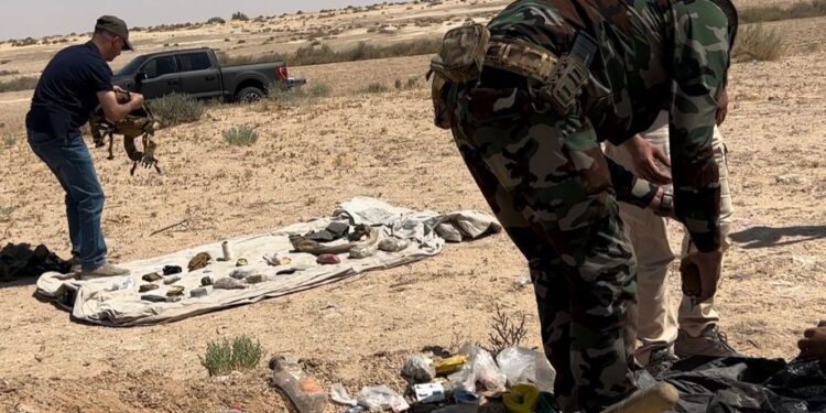 الانبار .. ضبط أسلحة ومتفجرات قرب بحيرة الرزازة