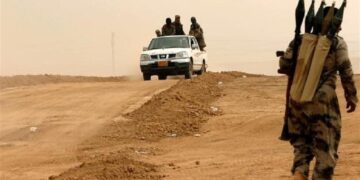 داعش يختطـــف “4 صيادين” في صحراء “أبو الجير” بالرمادي