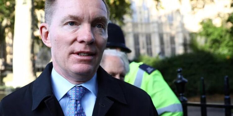 نائب بريطاني يصرح عن تعرضه لـ”مضايقات جنسية” من نواب آخرين