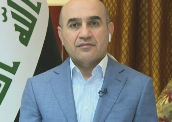 وزير الاسكان .. توجهات حكومية لتسهيــل عمليات بيع وشراء العقارات للمواطنين