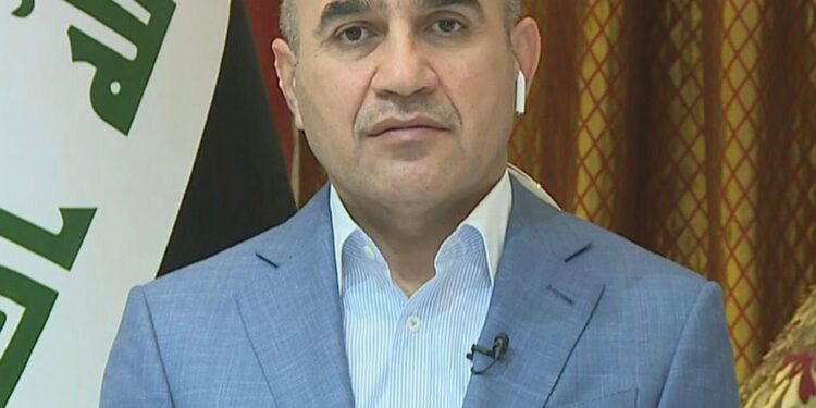 وزير الاسكان .. توجهات حكومية لتسهيــل عمليات بيع وشراء العقارات للمواطنين