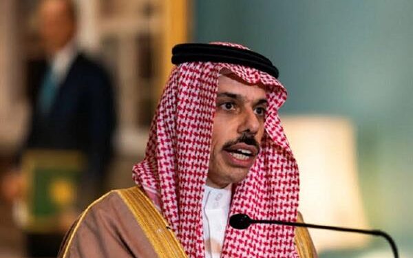 وزير الخارجية السعودي يطالب نظيره الدنماركي باتخاذ “إجراءات فورية” لوقف الأعمال المسيئة للقرآن الكريم