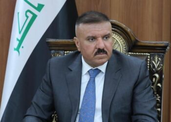 وزير الداخلية .. من الواجب علينا ان ندعم بناة المستقبل والسند الحقيقي للعراق