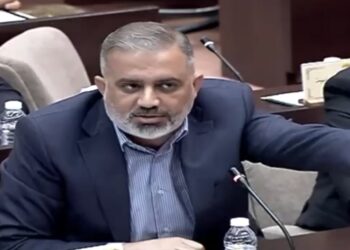 مداخلة شديدة اللهجة”.. الكلابي : لنقرأ الفاتحة على حدودنا البحرية والبرية مع الكويت