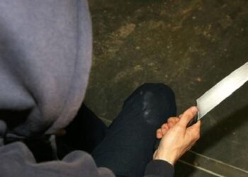 بريطانيا .. “السكاكين” تغزو المدارس