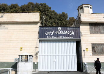 اعتقــال “دبلوماسي سويدي” في ايران والاتحاد الأوروبي يؤكد