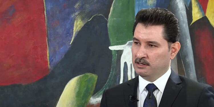 شاخوان عبد الله يتحدّث بخصوص رواتب موظفي الإقليم