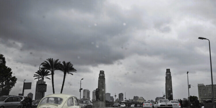 مصر .. الاسكندرية تتأهب لاستقبال العاصفة “دانيال”