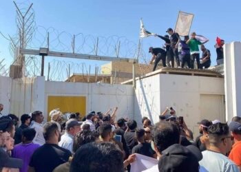 تحذيـــر من تبعـــات “معاقبة” حمايات السفارة السويدية