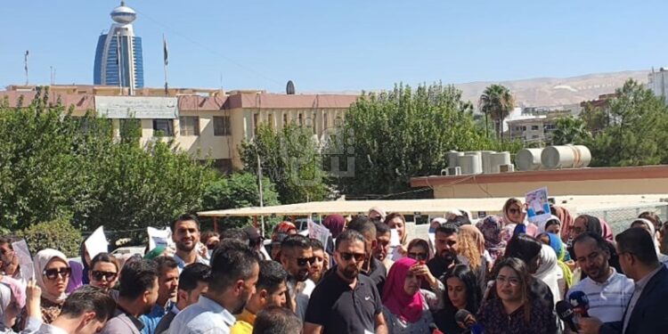 السليمانية  .. اعتصامات تعلق الدراسة حتى نيل المطالب