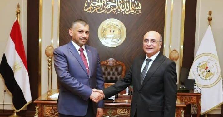 تسليم مصر قائمة بأسماء مطلوبين بتهم تتعلق بالفساد