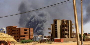 السودان .. الدعم السريع يتهــم الجيش بقتــل 23 مدنياً في قصف جوي جنوب الخرطوم