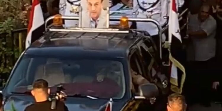 بالفيديو .. مراسيم تشييع الراحل كابتن شرار حيدر في نادي الكرخ