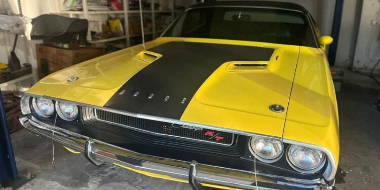 السيارات الكلاسيكية بيـــن (الهواية والاستثمار التجاري)