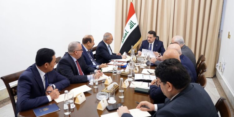 السوداني يترأس اجتماع الجهد الخدمي والهندسي