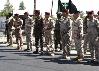 نائب قائد العمليات المشتركة يتفقد القطعات الأمنية للإطلاع على تنفيذ خطة الزيارة الاربعينية