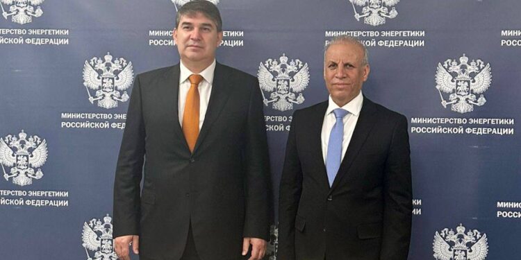 سفير العراق في موسكو يلتقي وكيل وزير الطاقة الروسيّ