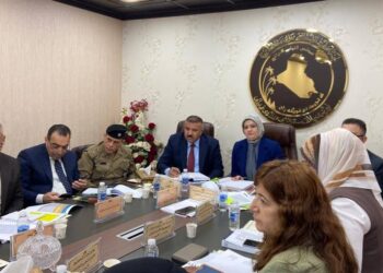 وزير الداخلية يجتمع مع لجنة التخطيط الاستراتيجي والخدمة الاتحادية النيابية